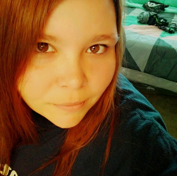 Meet your Posher, Ashley - Picture 1 of 1